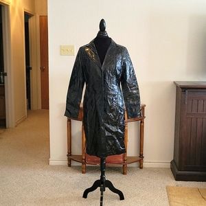 Newport News Black Leather Crocodile Imprint Rain Coat size 12